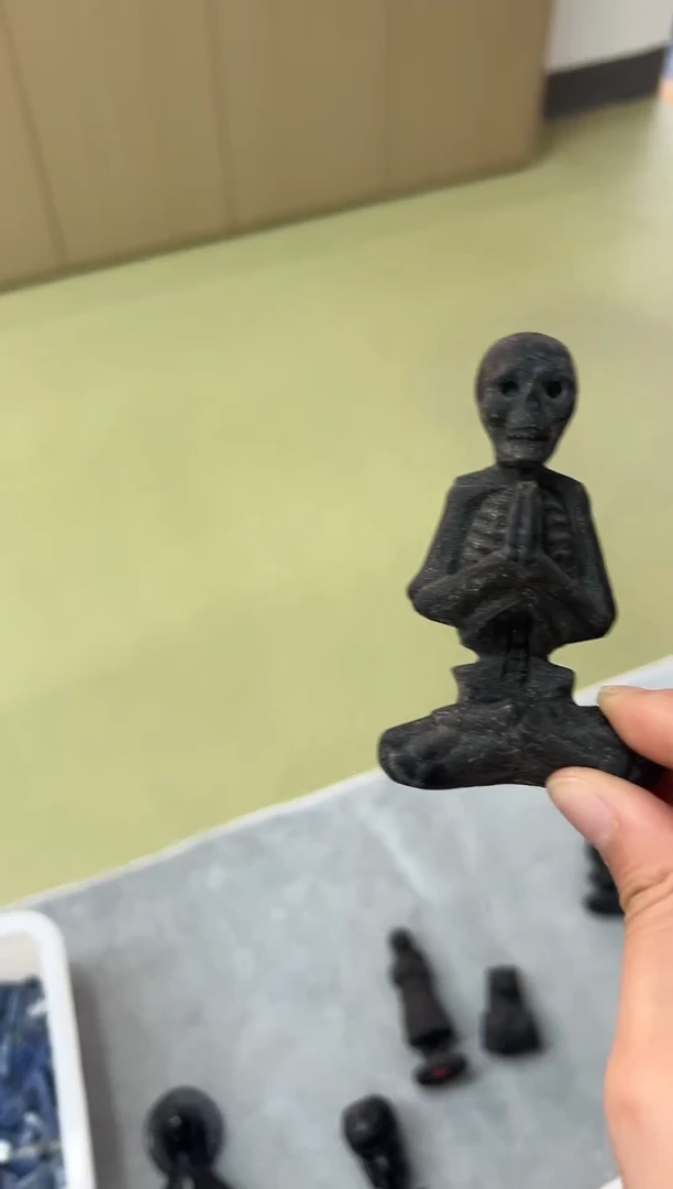 未镶嵌黑曜岩珠宝奇石C411