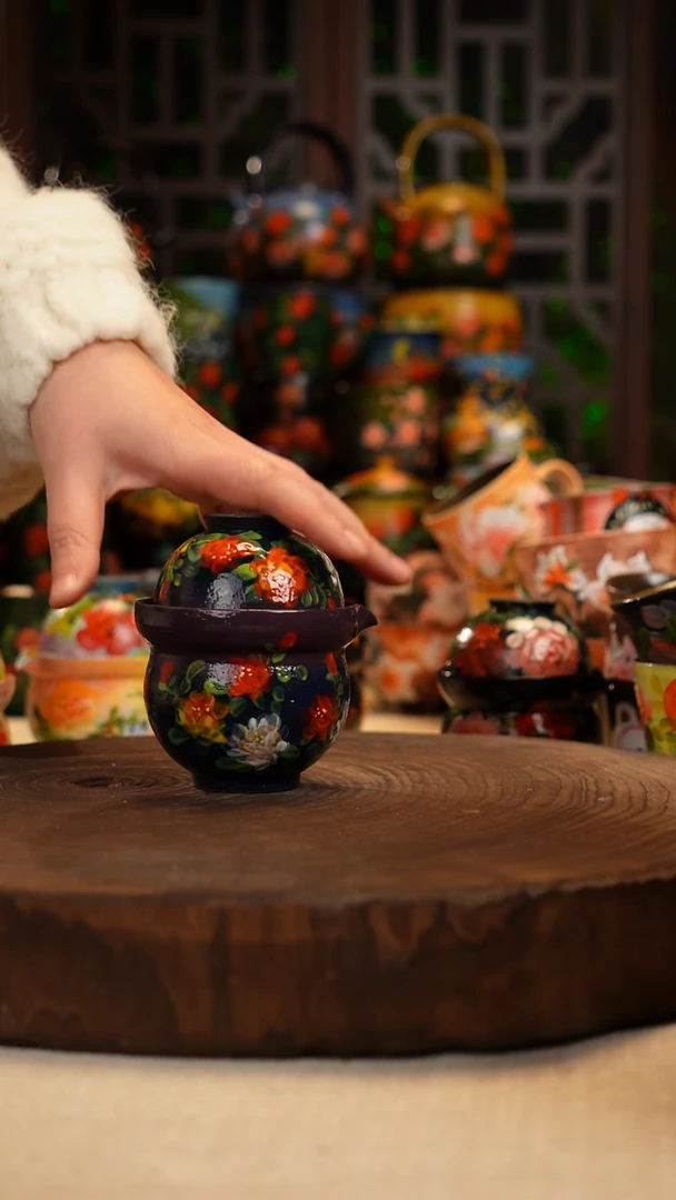 油画 手绘 釉 下彩