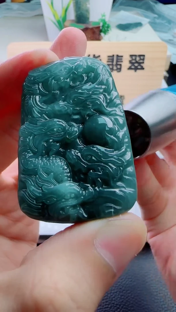 颈饰未镶嵌翡翠天然A货翡翠 多样性发其一