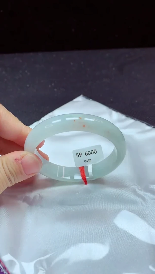 【闪购商品】翡翠手镯未镶嵌镯子59+