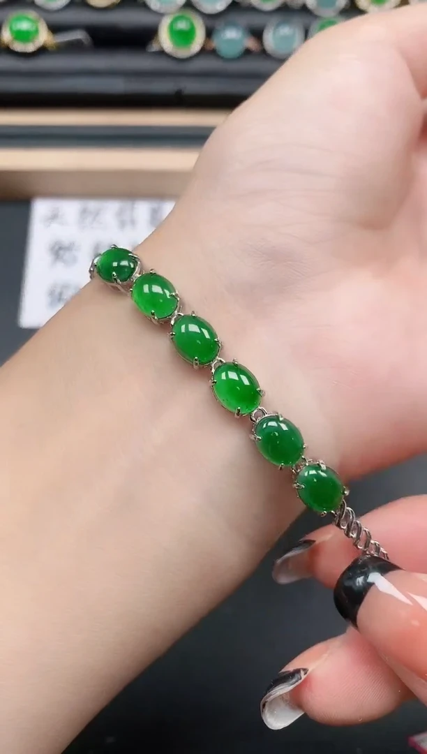 翡翠戒指银S925镶嵌1111