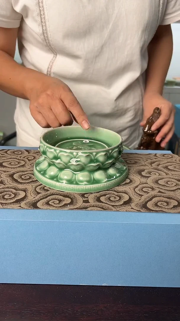 龙泉云间青瓷小米茶器