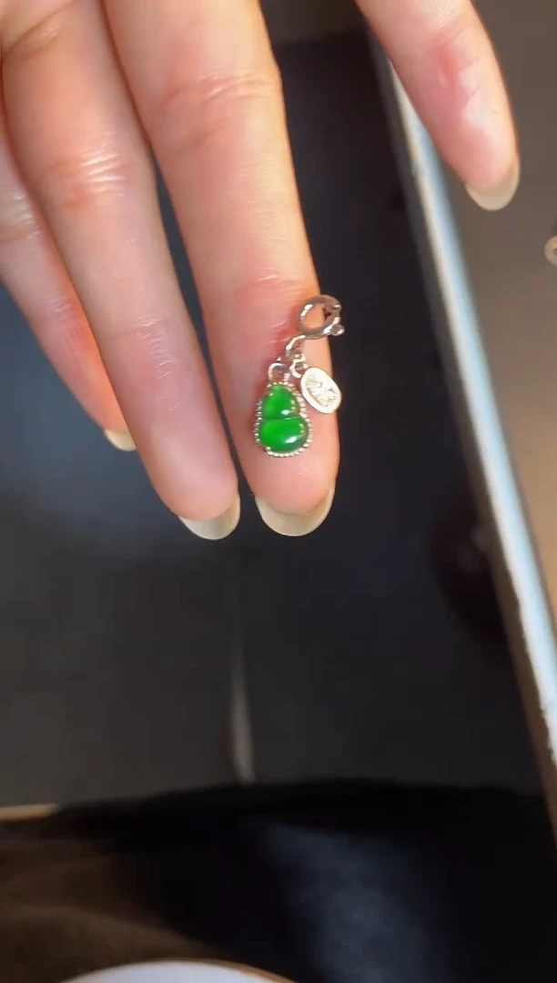 吊坠(不含链)银S925镶嵌翡翠1