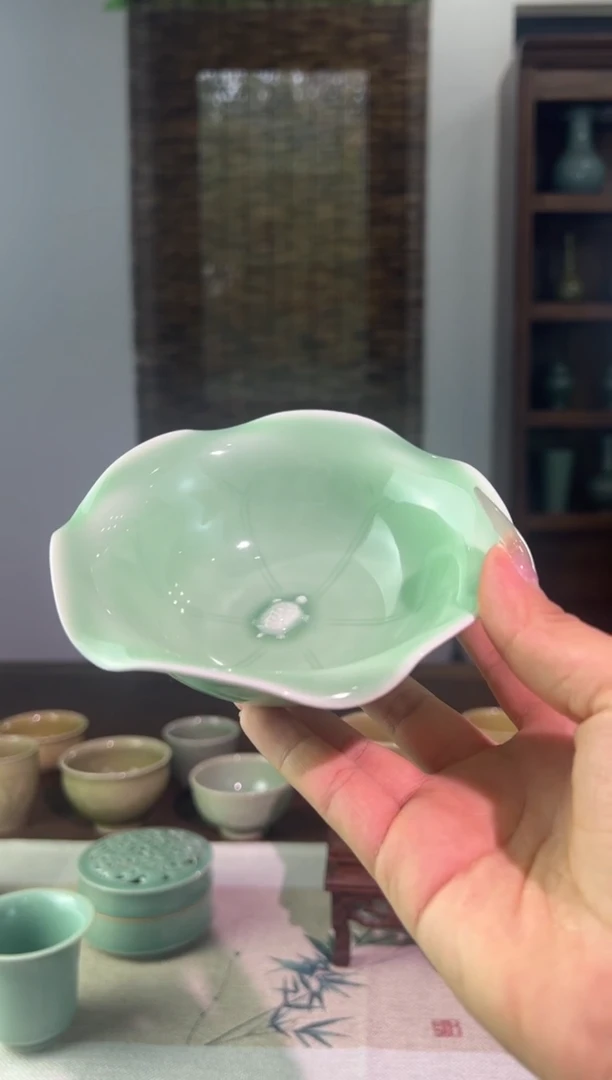 梅子青乌龟荷叶碗