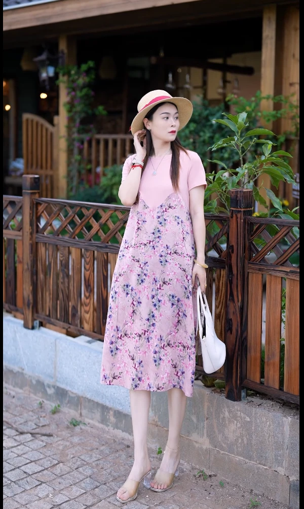 2025年夏10新款透气极简风印花套头显瘦连衣裙时尚女装多巴胺穿搭