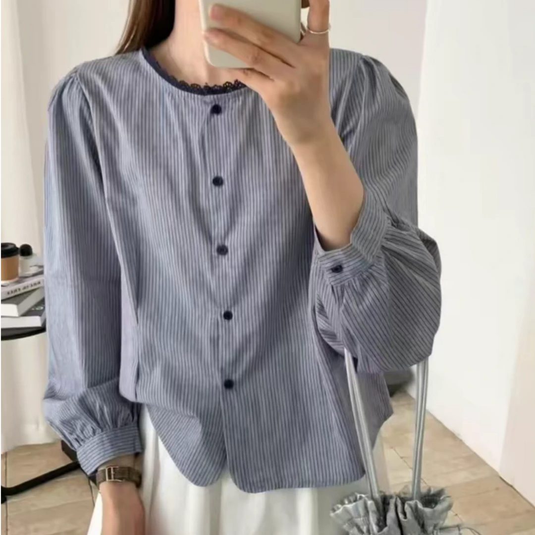 2025女装洋气衬衫条纹花边显瘦s时尚百搭宽松圆领休闲通勤小众187