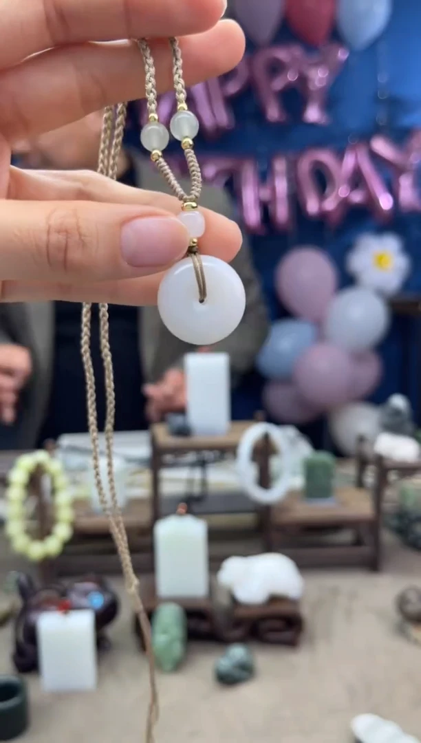 【闪购商品】和田玉颈饰未镶嵌1