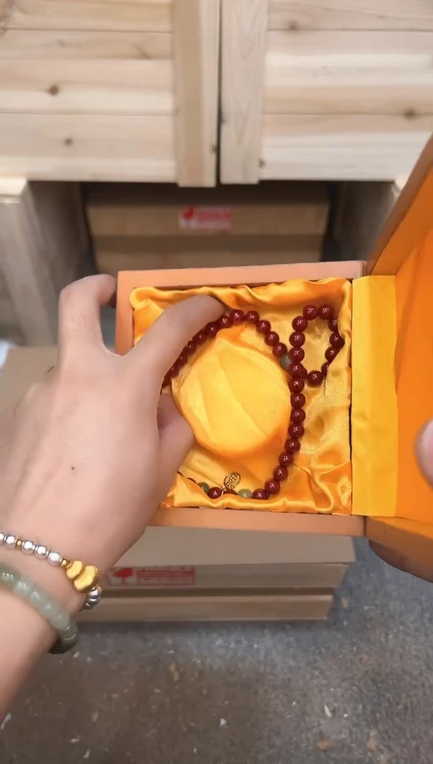 精品手串（无礼盒）@@sp044