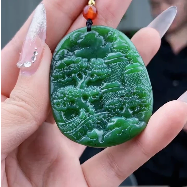 和田玉碧玉随形山水牌