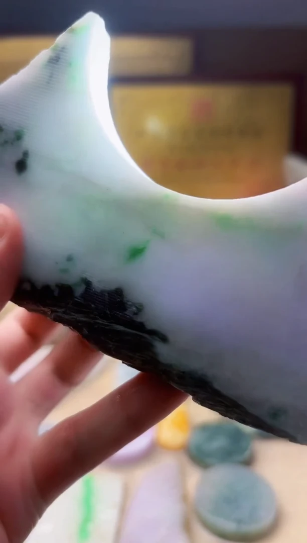 翡翠挂件未镶嵌A货张麦7066