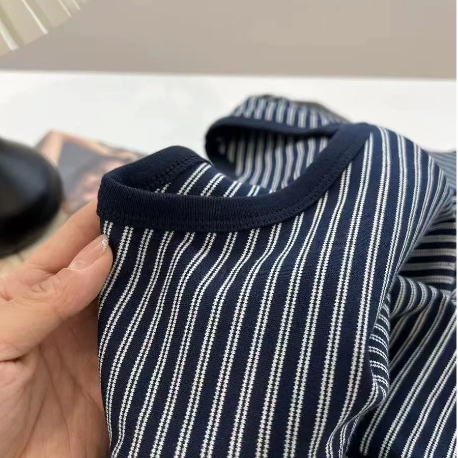 【认准ARRLMORRE品牌】文艺修身短袖棉T