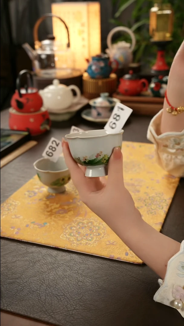 青云茶斋陶瓷茶具手绘花瓣杯681