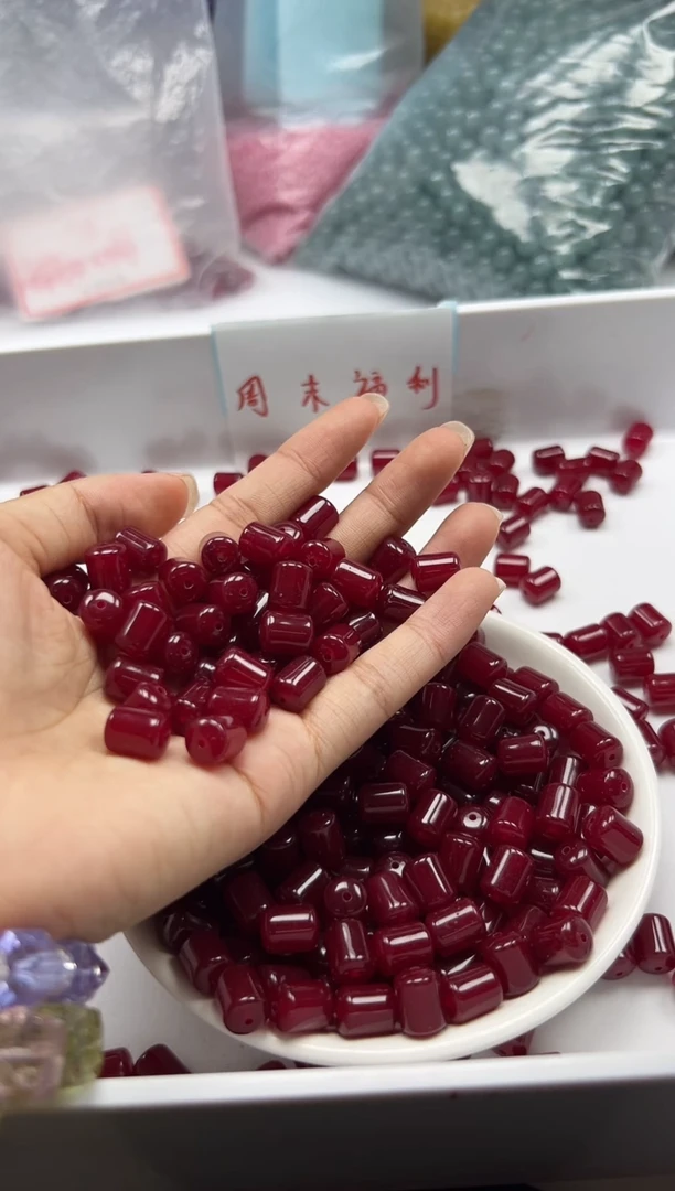 颈饰未镶嵌南红玛瑙w2840鸽血红管珠10*7mm*10颗