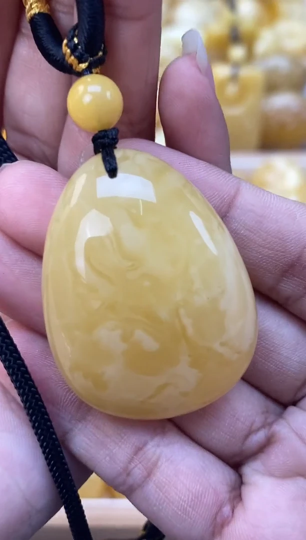 未镶嵌琥珀裸石天然琥珀蜜蜡
