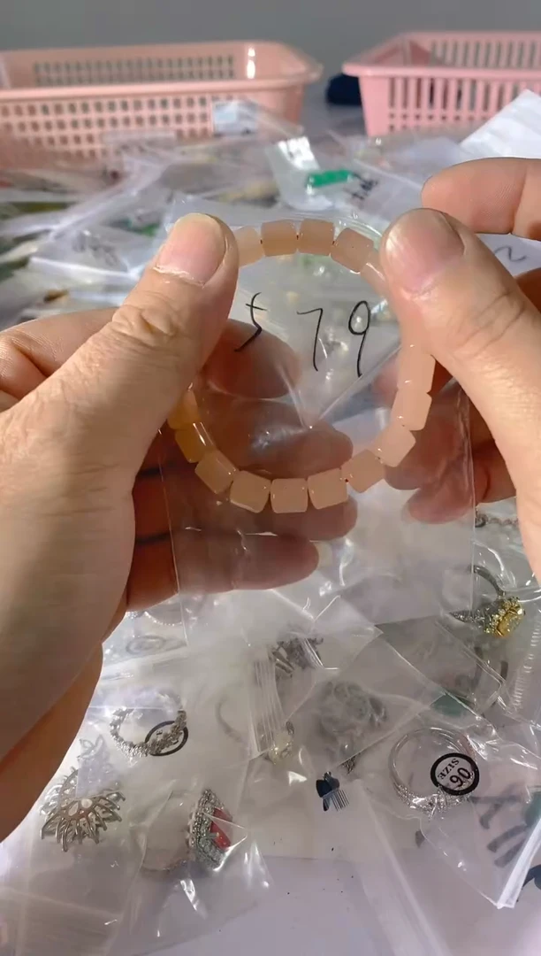 【闪购商品】水晶颈饰银S925镶嵌579红宝，蓝宝，多样性发一件赠链