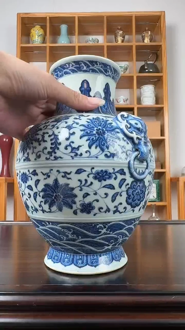 瓶一件青花花卉瓷瓶