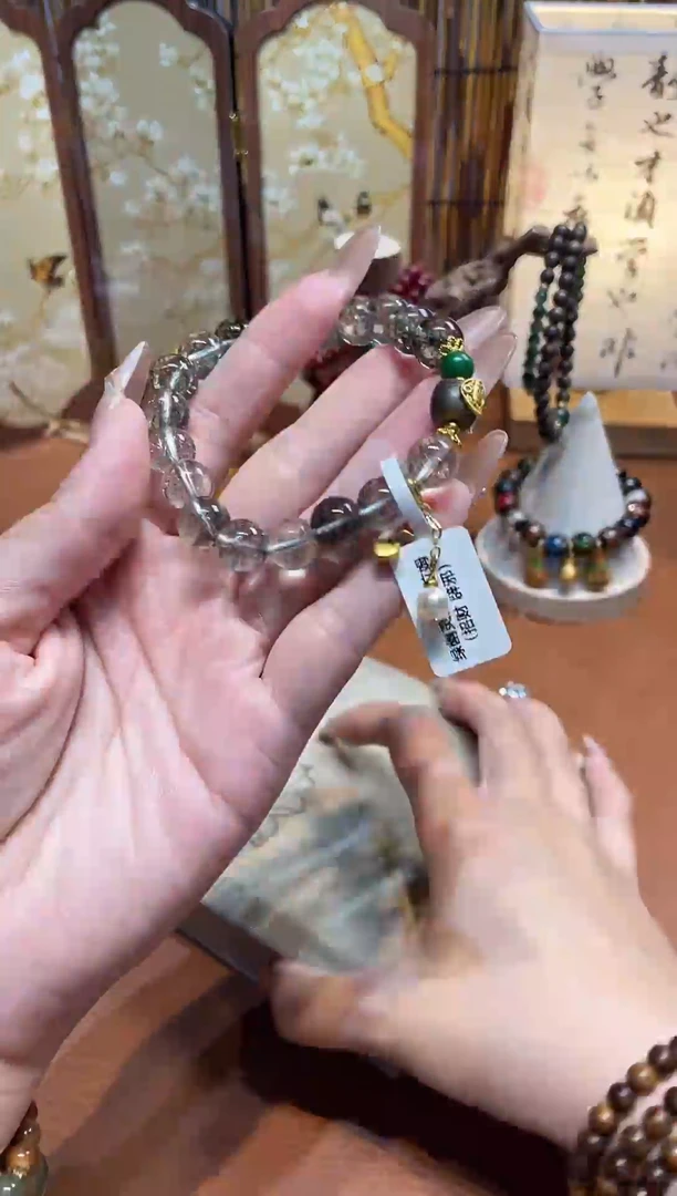 柒月撤柜闪购链接（多样性发其一）￥