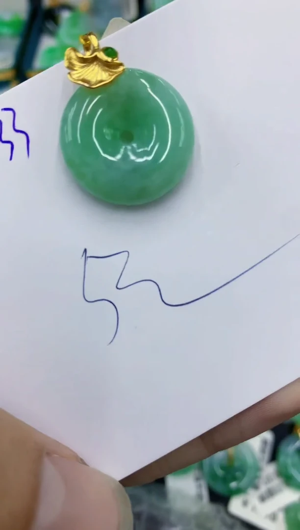 翡翠未镶嵌颈饰1111111111