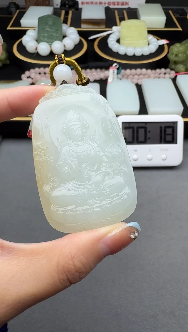 颈饰未镶嵌和田玉3