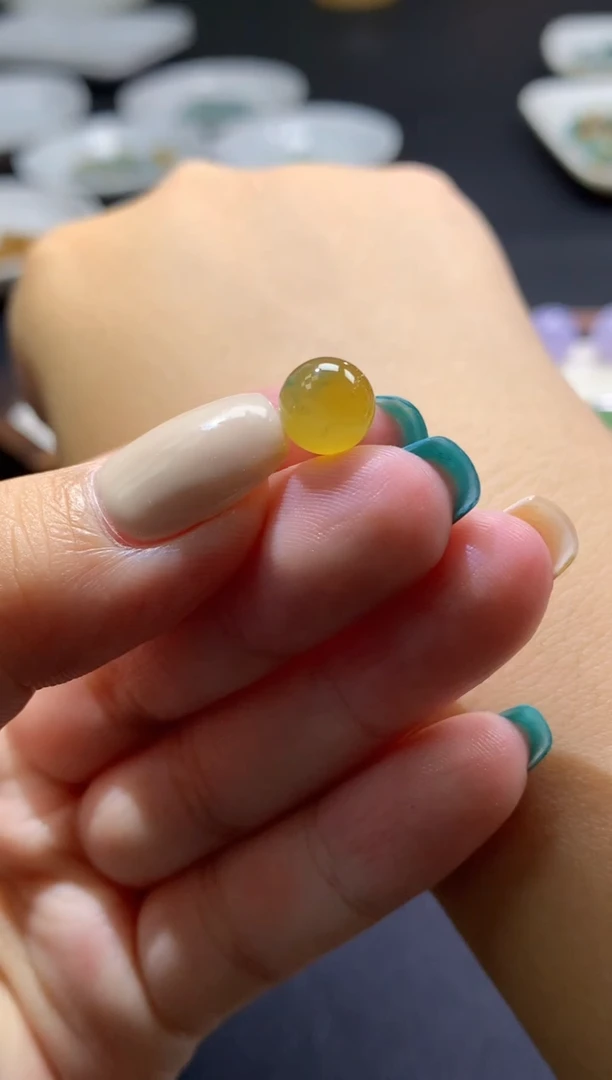 未镶嵌定制翡翠卡8mm