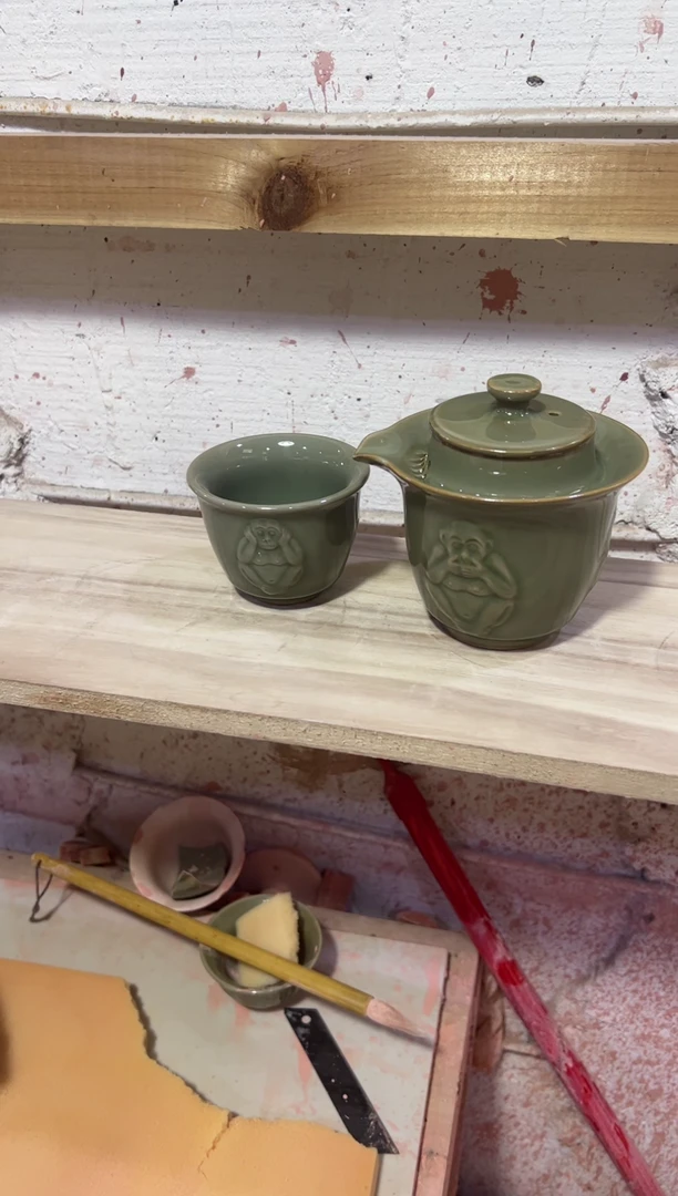 耀州窑青瓷三不猴快客壶+三不猴小杯