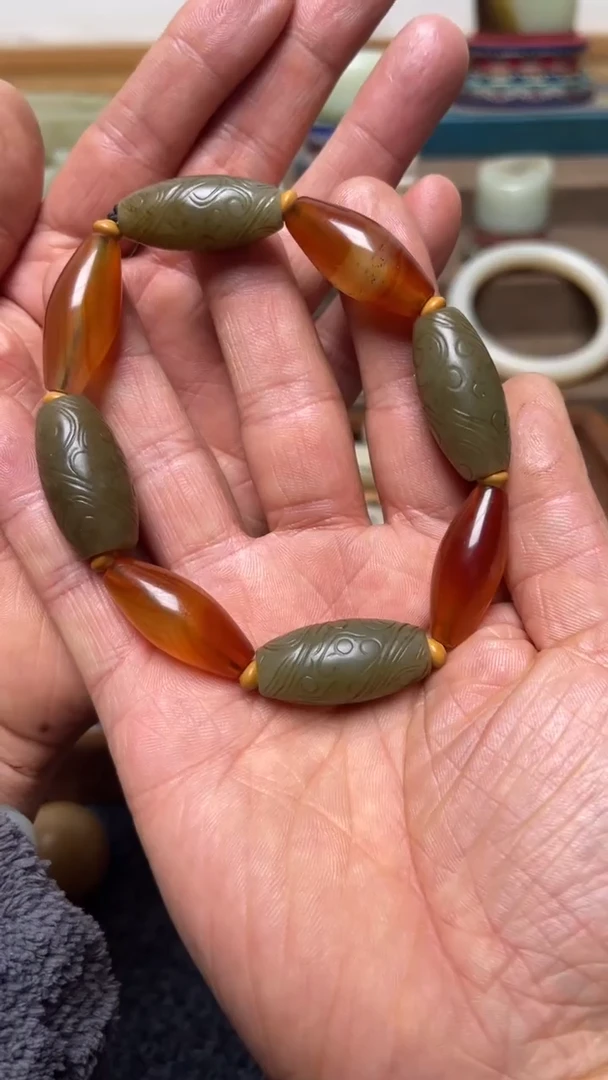 未镶嵌手串和田玉1