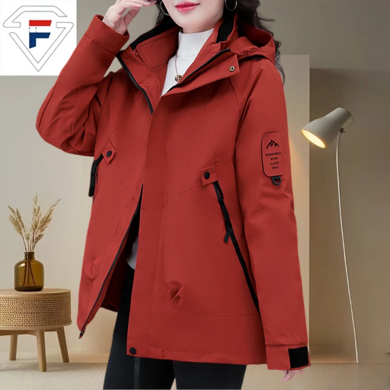 品牌户外三合一可拆卸加厚加绒保暖冲锋衣冬季潮流防风显瘦外套