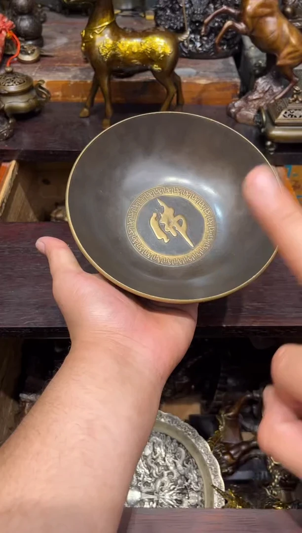 A诺诺古铜专属高端精品