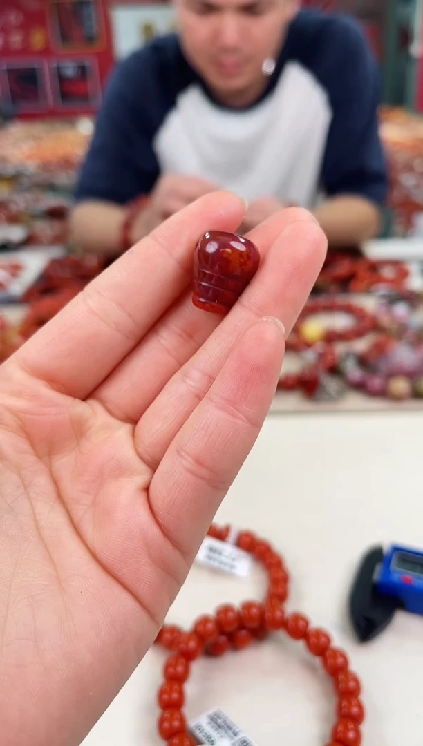 未镶嵌三通南红玛瑙恒*（多样式发其一）