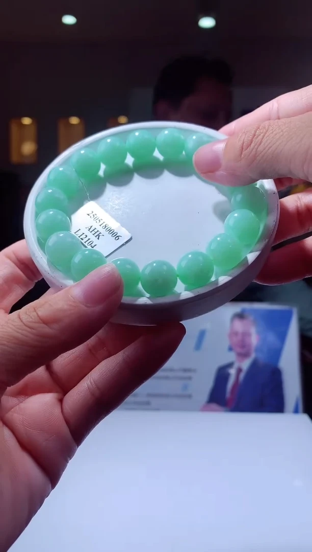 定制翡翠未镶嵌天然翡翠（拍一发一）