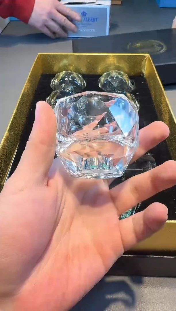 【闪购商品】瓷片新号开播啦全场福利保正保真