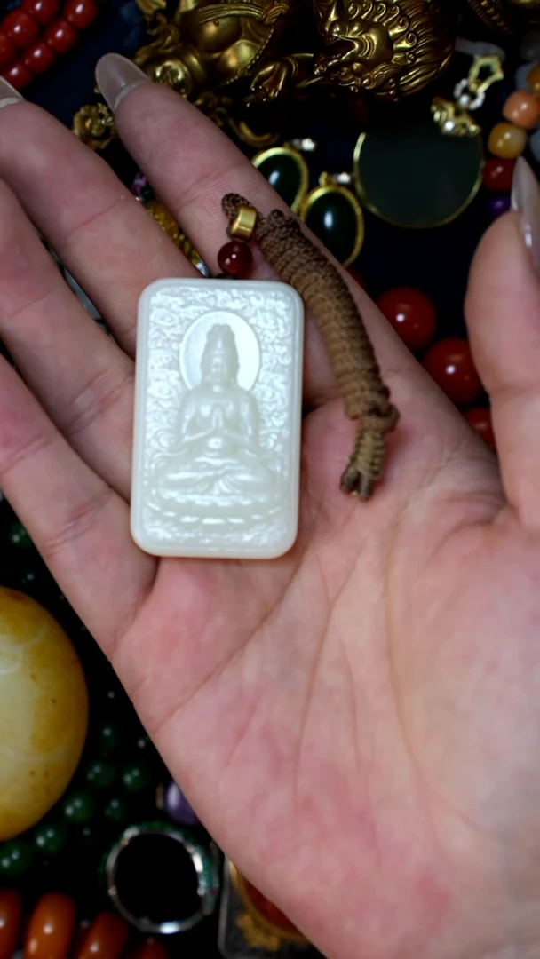 未镶嵌和田玉挂件《闪购商品》精品高端和田玉