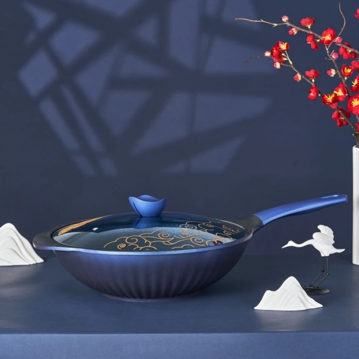 新思特国朝系列34大炒锅家用不粘锅麦饭石易清洗电磁炉煤气灶通用