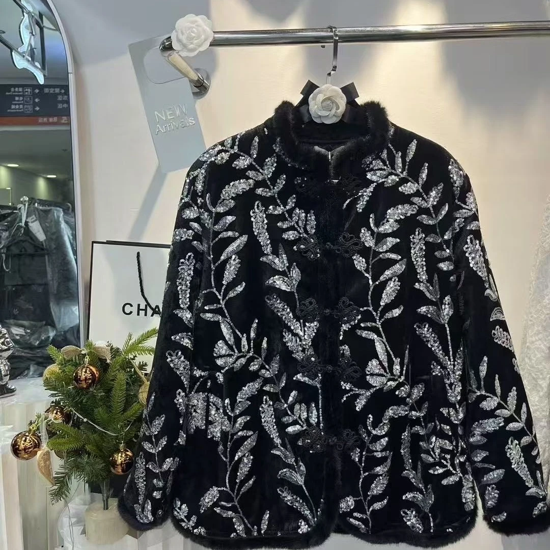 辣辣家优选精致复古国风亮片外套