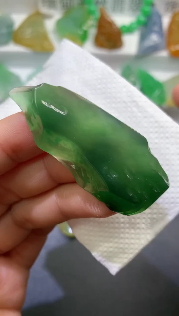 颈饰未镶嵌翡翠2534
