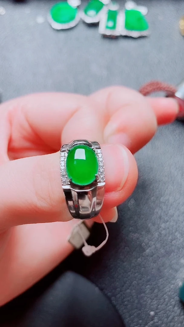 银S925镶嵌戒指翡翠1111