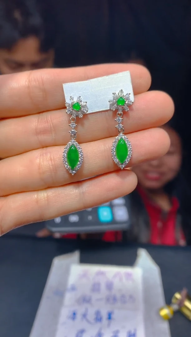 【闪购商品】定制翡翠未镶嵌59多样性发货（发其一）