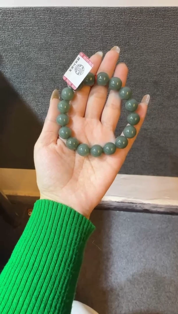 未镶嵌手链和田玉去哪里手串（产地直发）