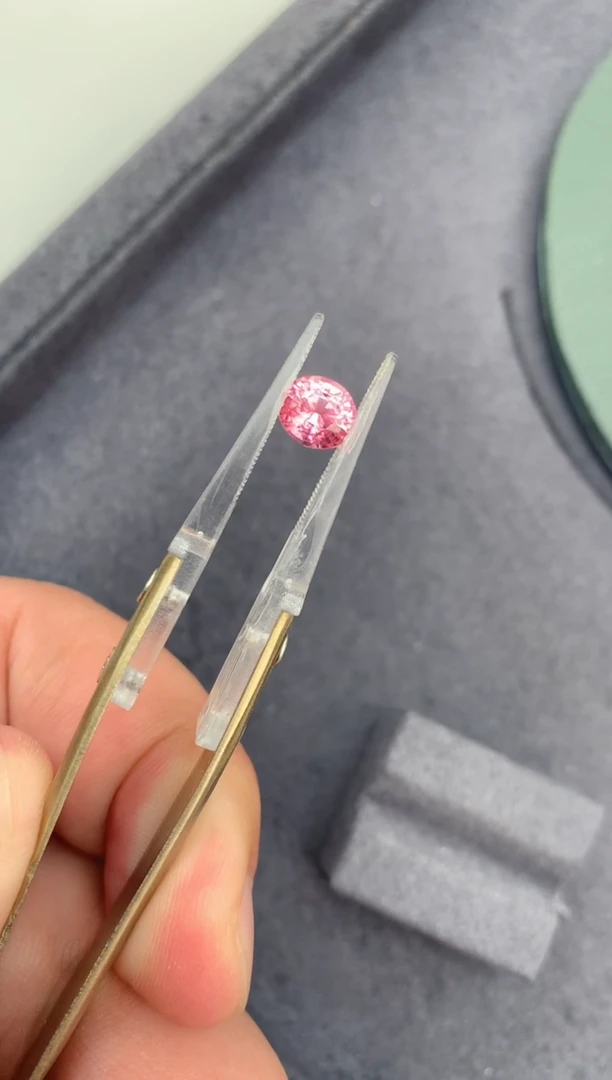 裸石尖晶石1.2ct天然无烧尖晶石AC