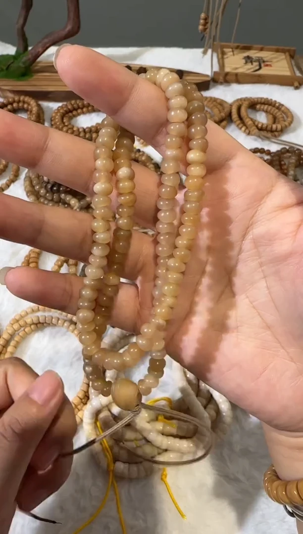 龙脊菩提吊坠卡6蒜瓣玉化料双圈脖挂120颗