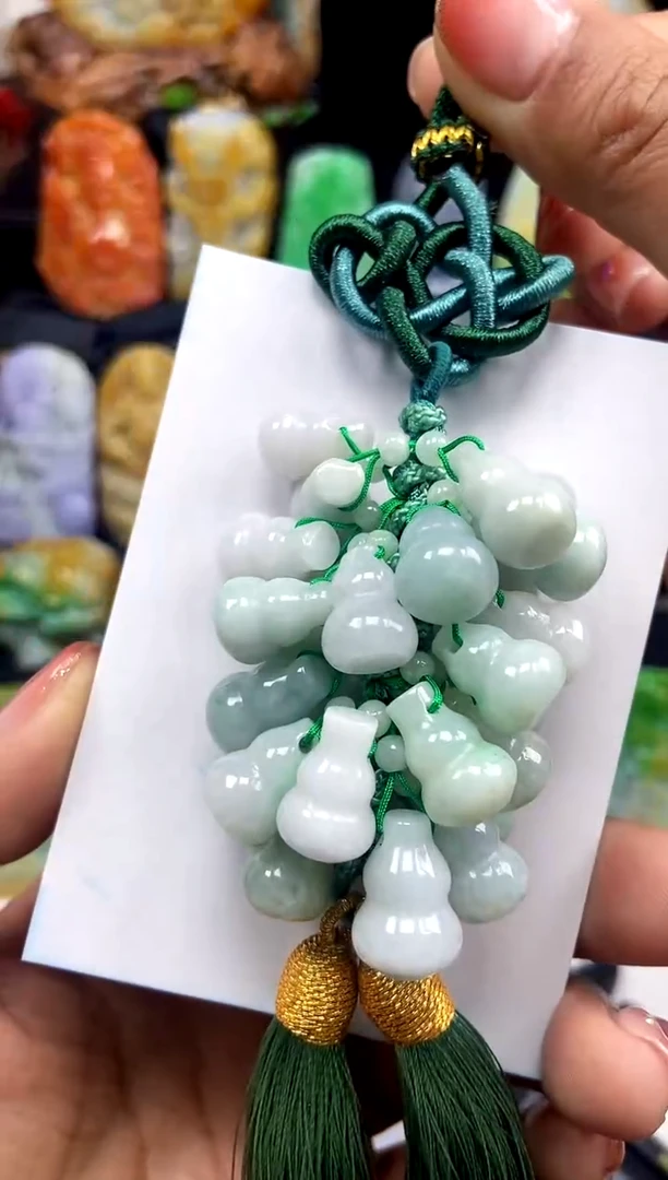 【闪购商品】翡翠颈饰未镶嵌翡翠A货