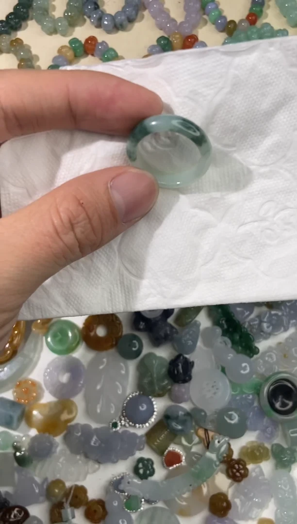 【闪购商品】翡翠颈饰未镶嵌【闪购商品】 天然翡翠 