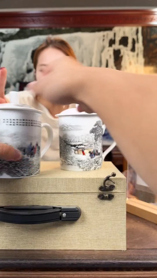 摆件陶景德镇陶瓷带证书礼盒D529