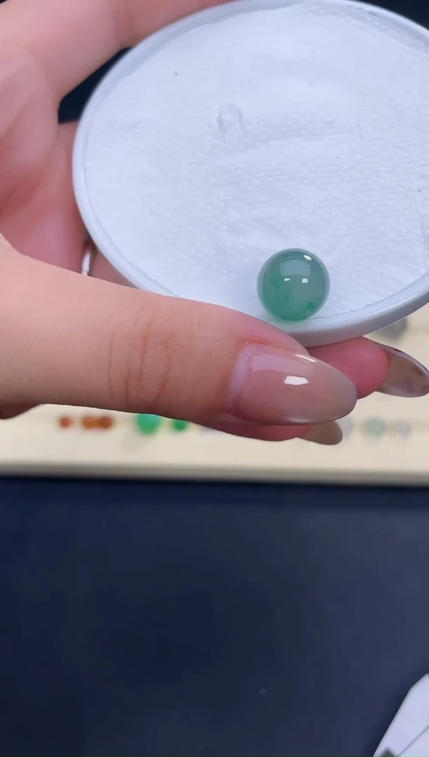 未镶嵌定制翡翠8888