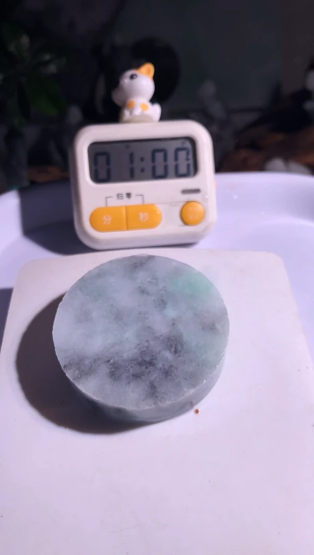 吊坠(不含链)未镶嵌翡翠?****）R500