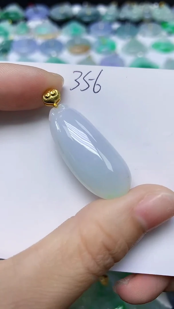 翡翠未镶嵌颈饰 天然缅甸翡翠A货