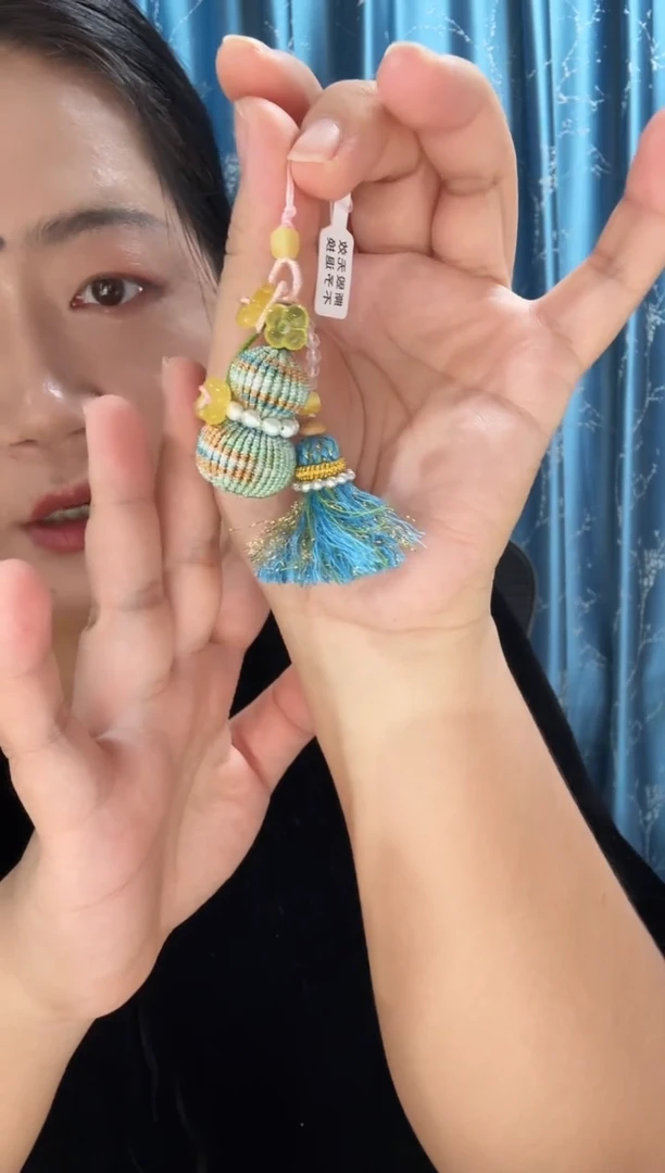 蜜蜡吊坠(不含链)未镶嵌蜜蜡吊坠提溜