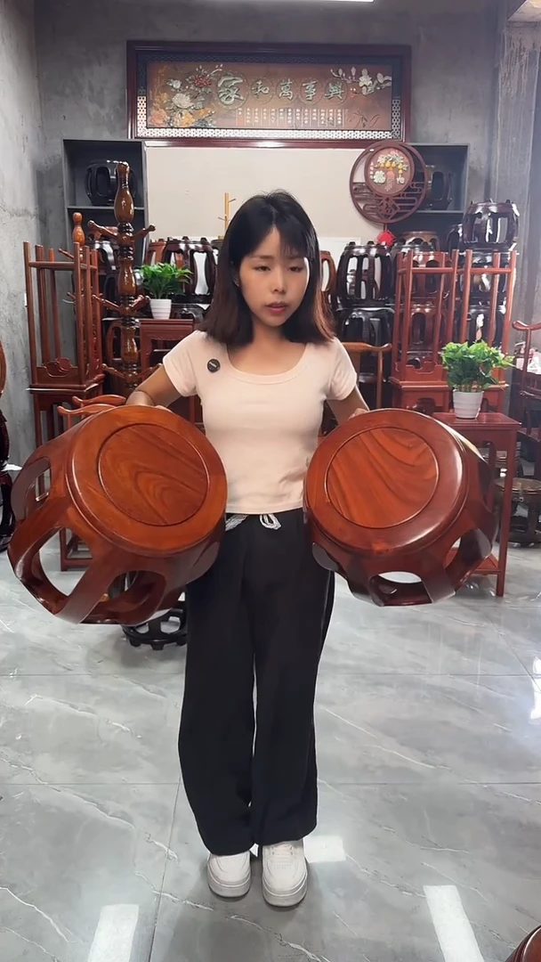 花梨木类家具花梨色小号鼓凳一对+大号一对（两大两小）