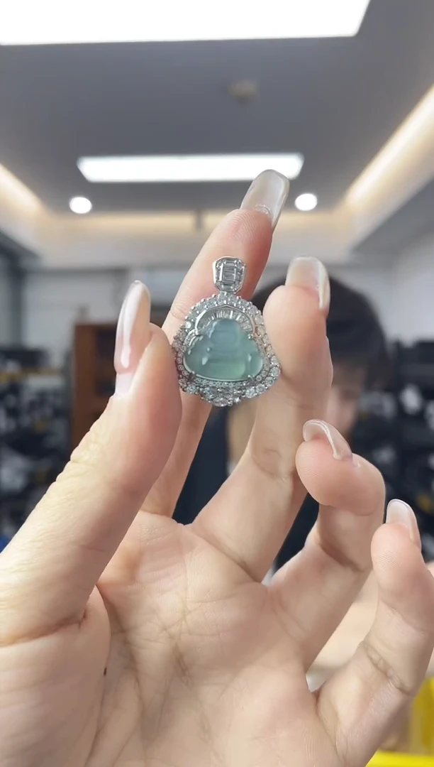 翡翠未镶嵌颈饰多样性一件发货