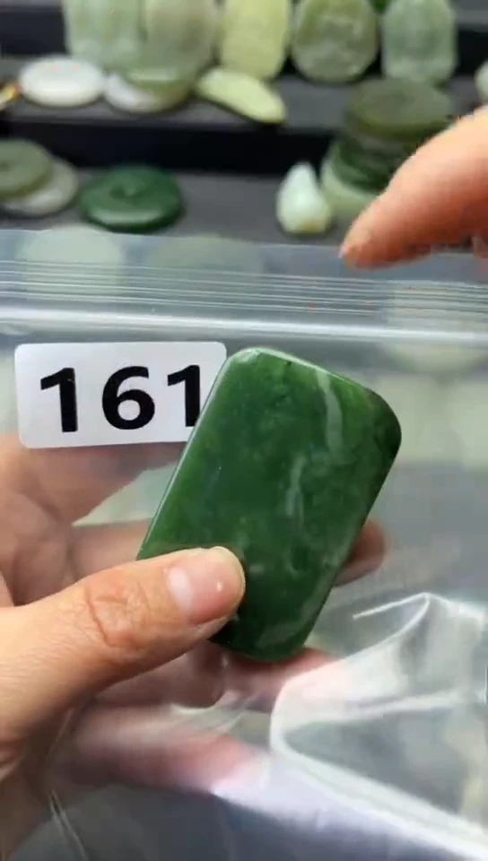 未镶嵌和田玉珠宝半成品牌子